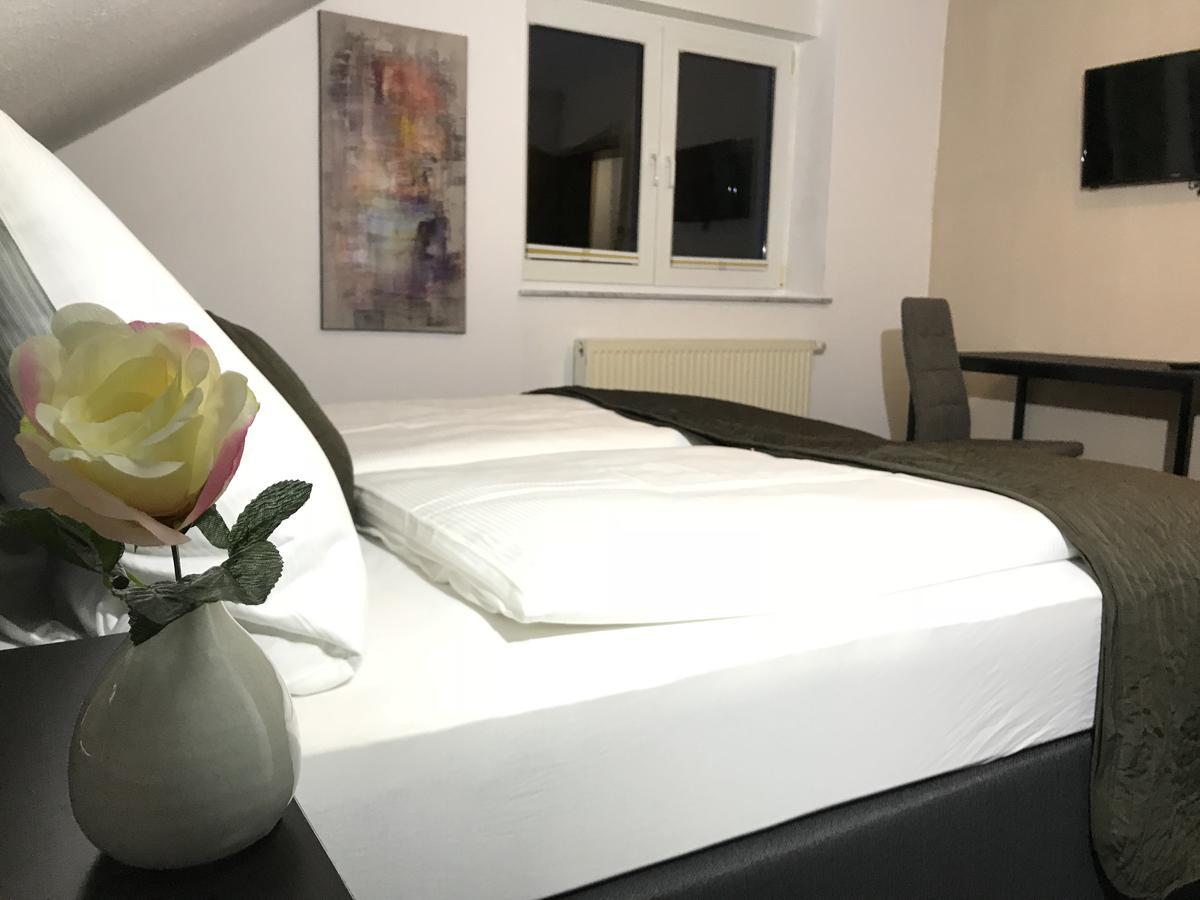 Hotel Degen Weilerbach Exteriör bild